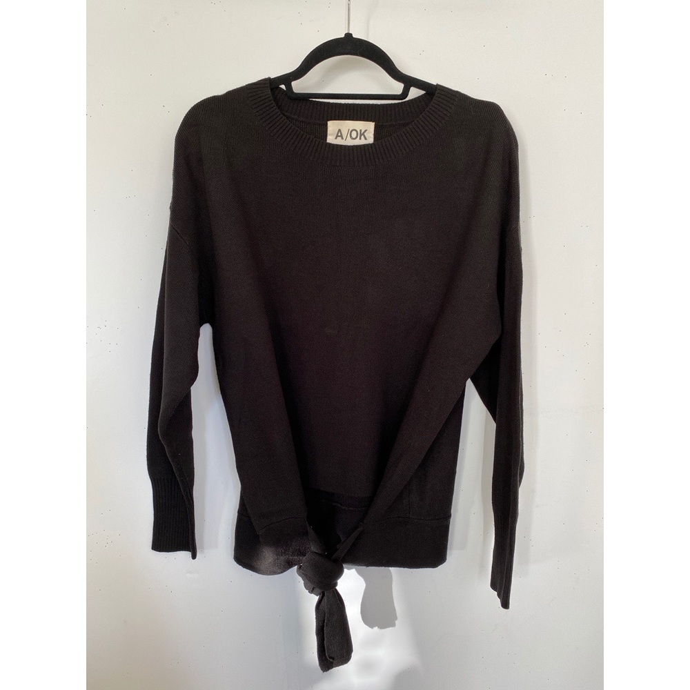 Oak sweater